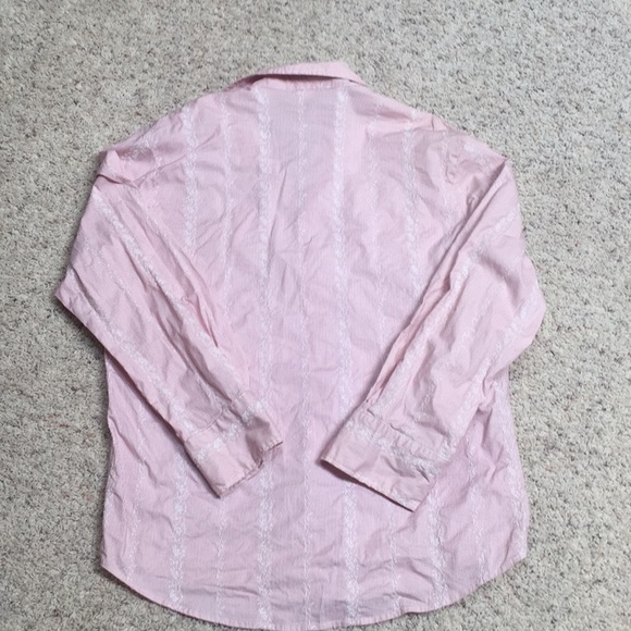 Women’s XXL pop icon button down dress shirt - Picture 6 of 6